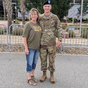 Meet your Posher, Logan